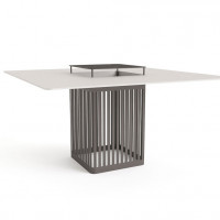 Table carrée